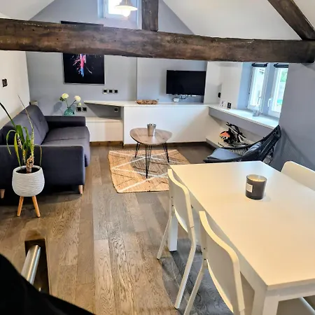 La Petite Maison De Vernon-giverny, Cosy Avec Jardin à 7 Min De Giverny, Wifi, Parking Gratuit Dans La Rue, Calme Casa de Férias Vernon (Eure)