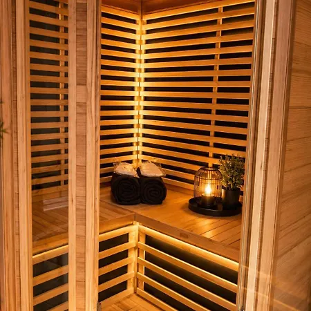 La Petite Maison De Vernon-giverny, Cosy Avec Jardin à 7 Min De Giverny, Sauna, Wifi, Parking Gratuit Dans La Rue, Calme Hébergement de vacances Vernon (Eure)