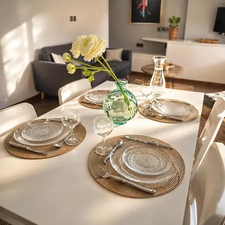 La Petite Maison De Vernon-giverny, Cosy Avec Jardin à 7 Min De Giverny, Sauna, Wifi, Parking Gratuit Dans La Rue, Calme Vernon (Eure)